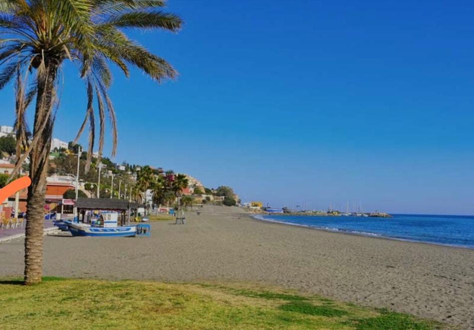 Apartamento Cerca Del Mar Málaga Esterno foto