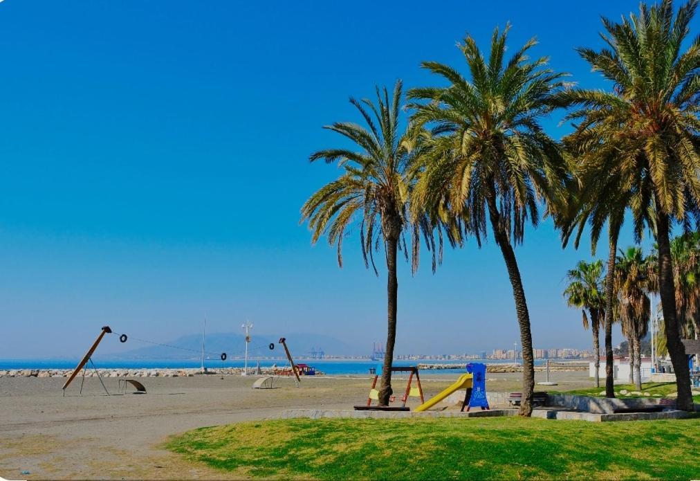 Apartamento Cerca Del Mar Málaga Esterno foto